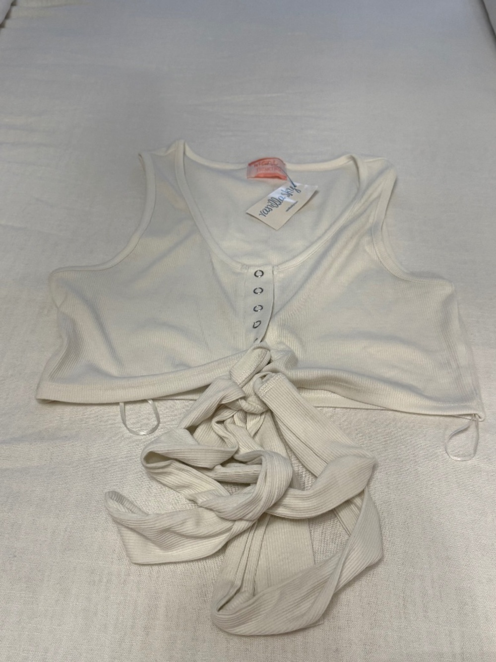 Brand New "VANILLA SKY" Cropped Tie Front Tank, Size Medium